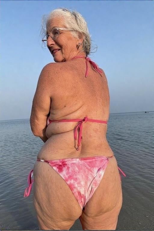 Granny Asses at the Beach