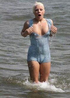 Any camel toes here?