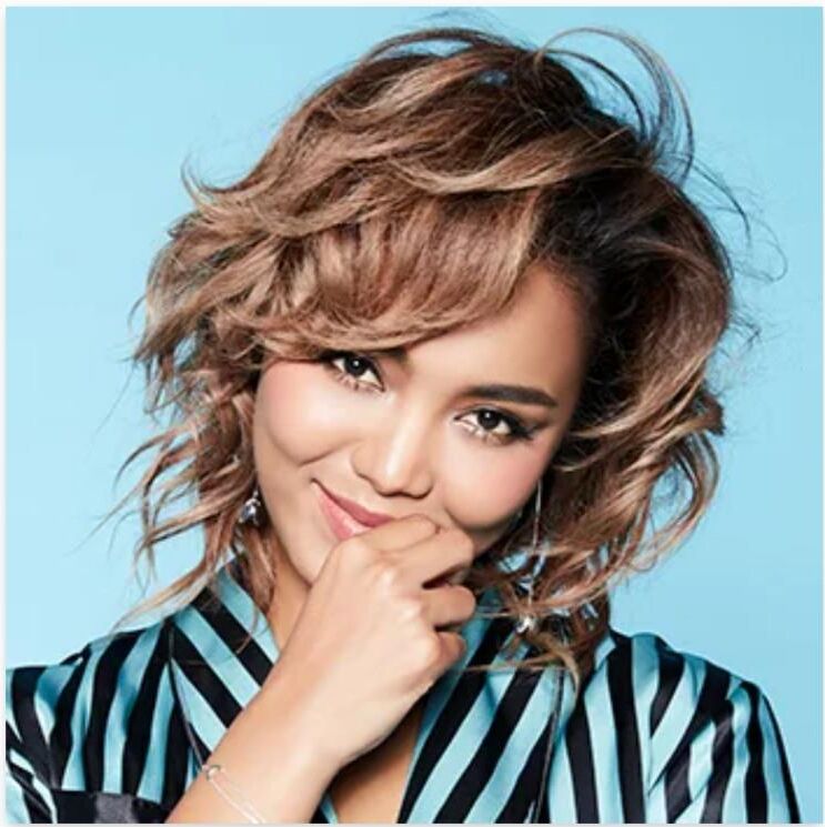 Crystal Kay; 