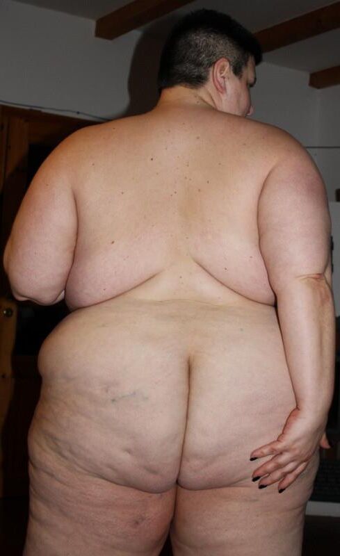 巨大で太ったKGドイツのSSBBW FUCKBODY