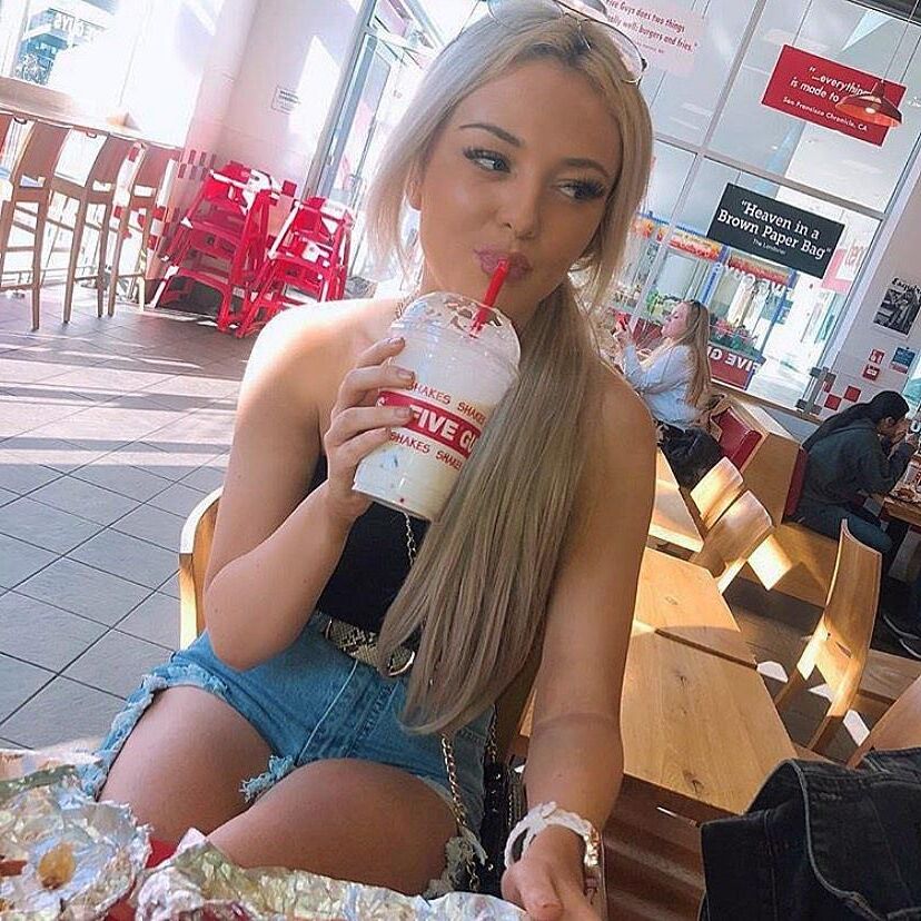 性的性格化されたchav chavs