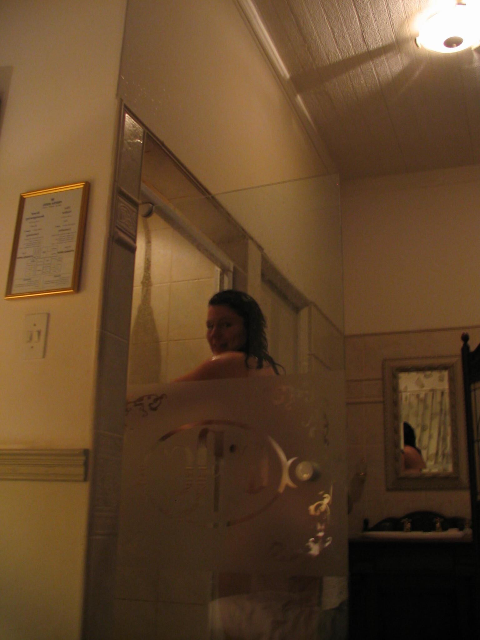 Ma vraie partie de la femme allemande à gros poitrine exposée inconsciente