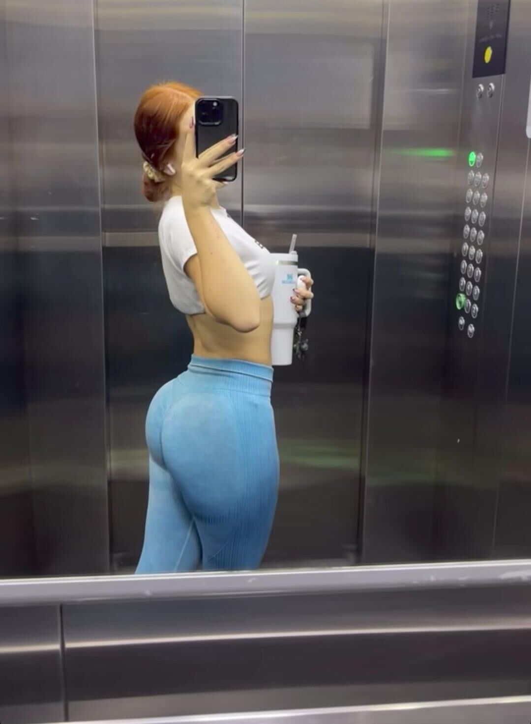 Adorable Sexy Hot Teen 