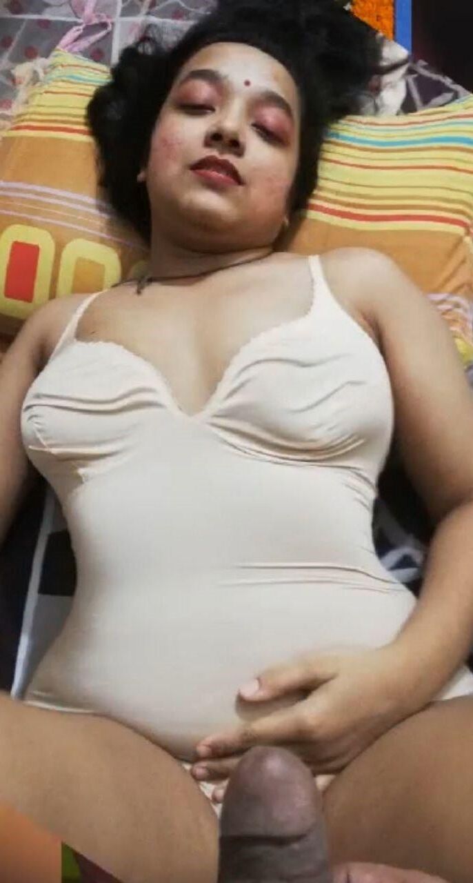 Indian Bhabhi étant un webslut