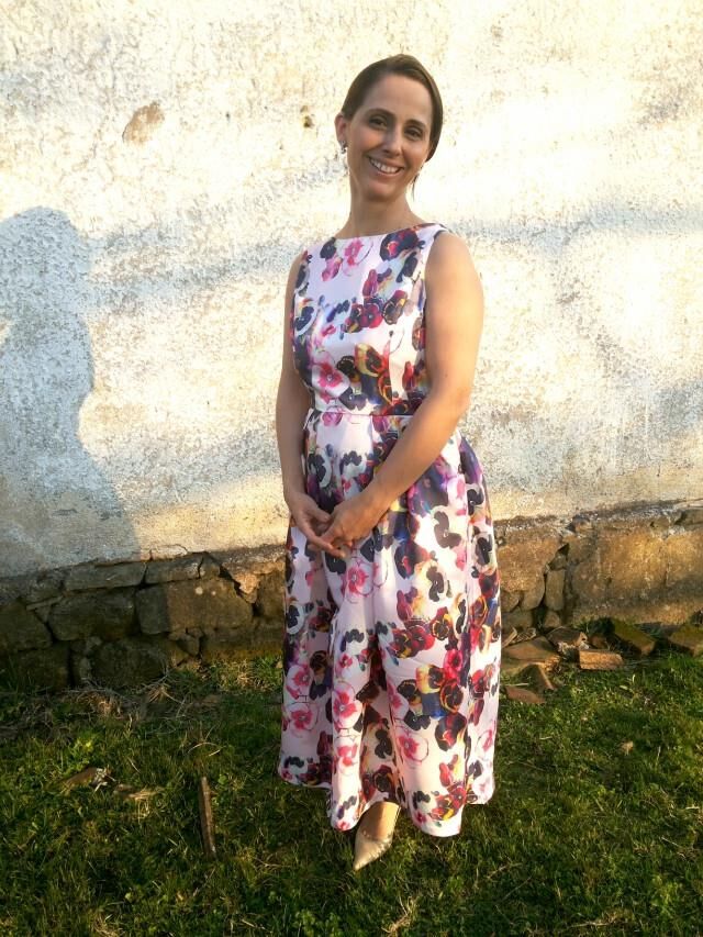 P Intérêt pour la beauté Sexy Portugais MILF Blogger