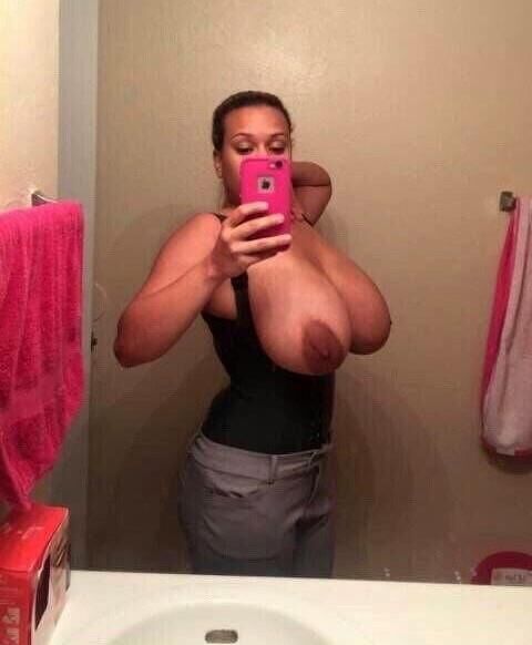 Selfies de gros boobs