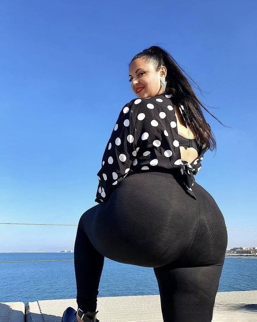 Remedios Big Ass se peitos grandes lindos MILF MILF MISTA