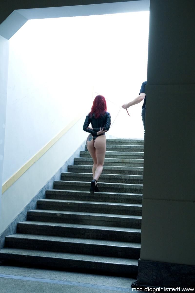 MZ Berlin Bondage -Modell