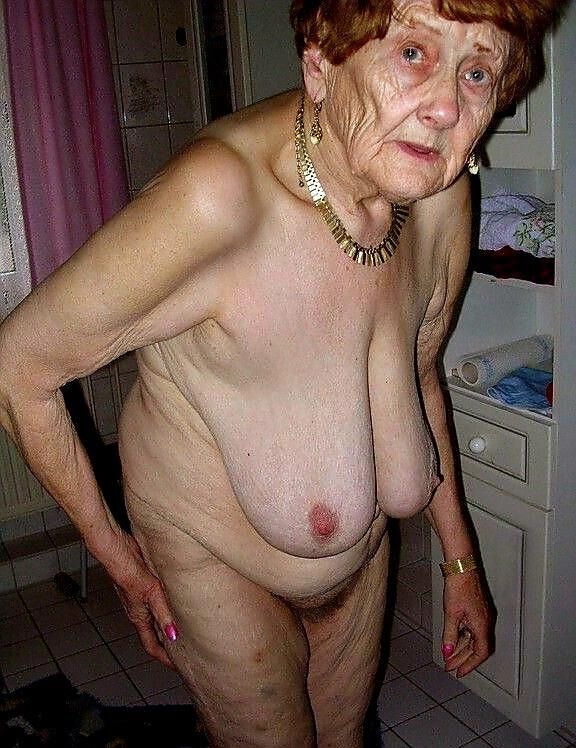 Geile Oma Schlampen, salopes de grand-mère excitées