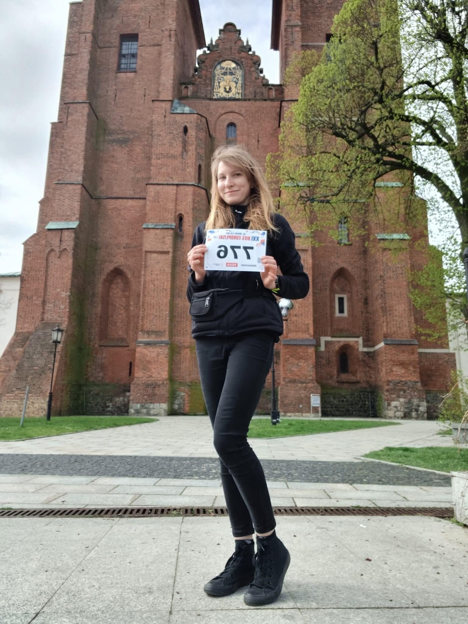Адрианна польская польская тупая бегуна сексуальная блондинка шлюха