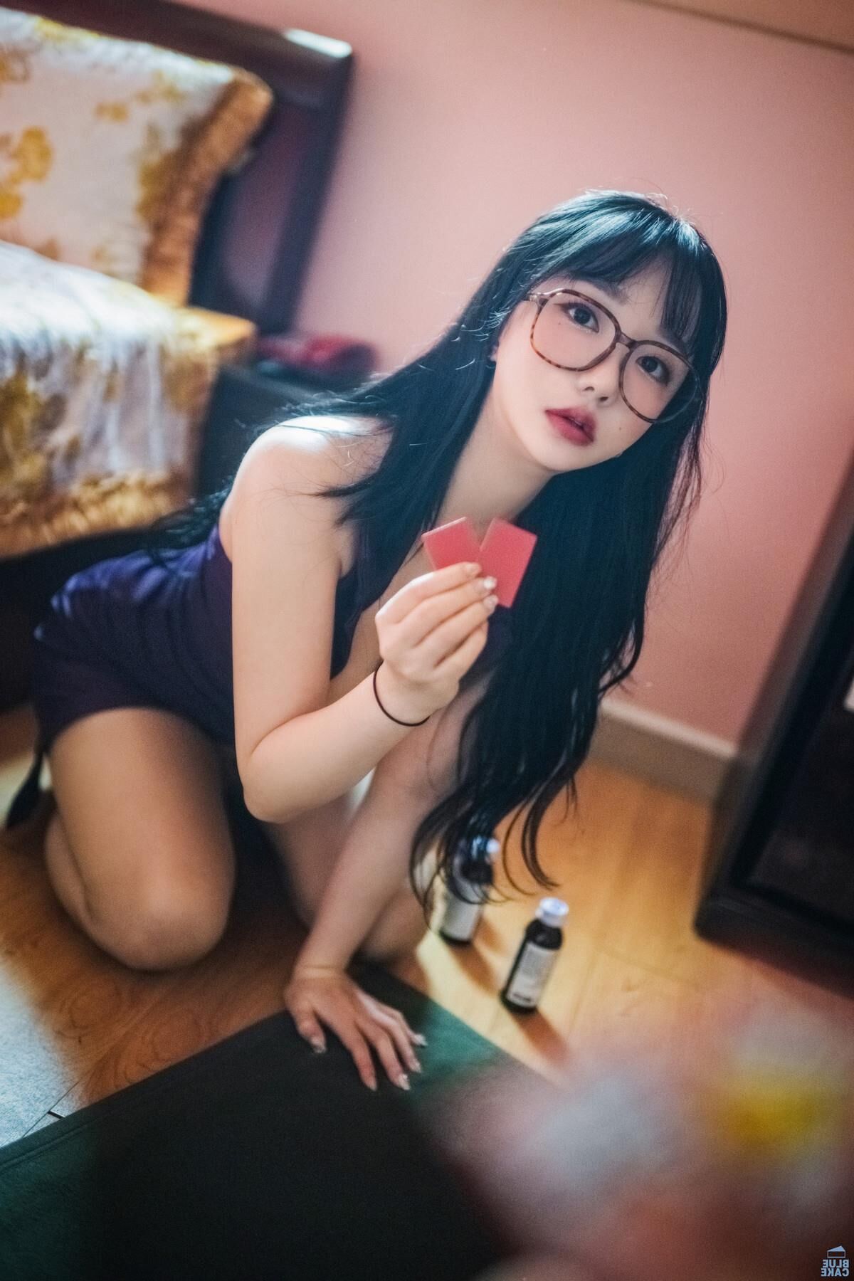 Filho yeeun bluecake nude sem calcinha