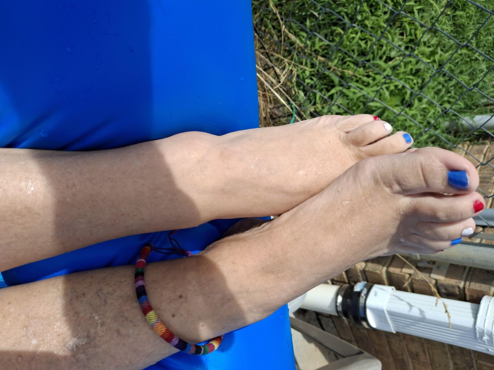 Her cute wet feet