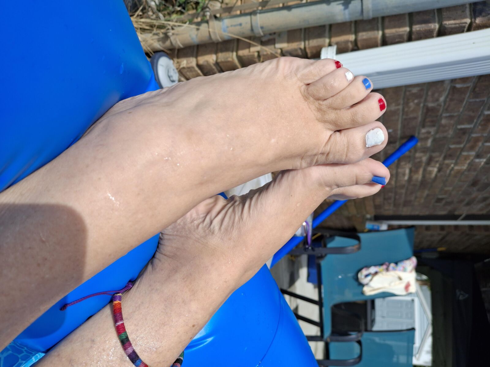 Her cute wet feet