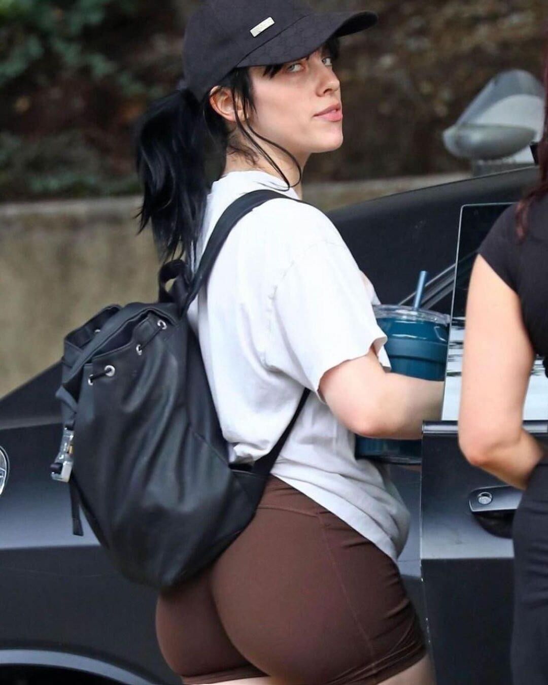 Billie eilish si sexy