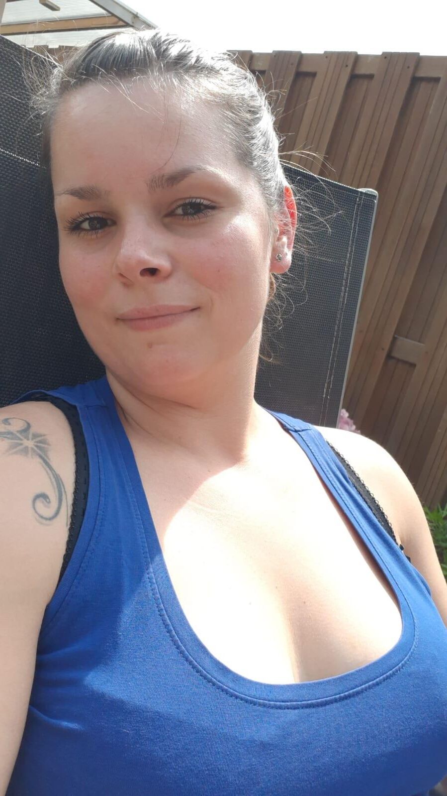 Dutch chubby babe nudes for boyfriend