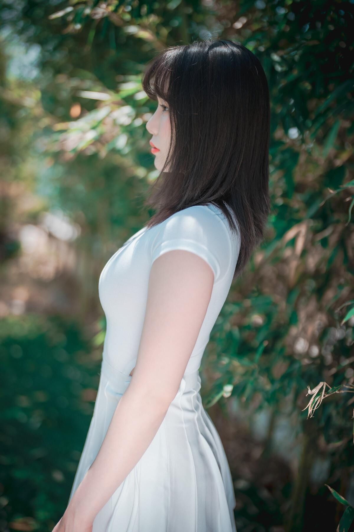 Pia Djawa Classic Athletic Girl