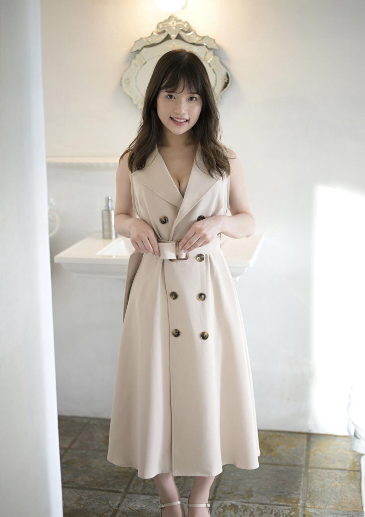 Rena Momozono Naniwa LEITE NATURAL