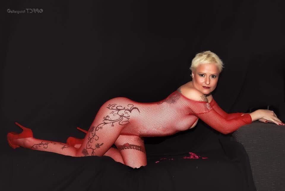 Olga andujarポルノ熟女