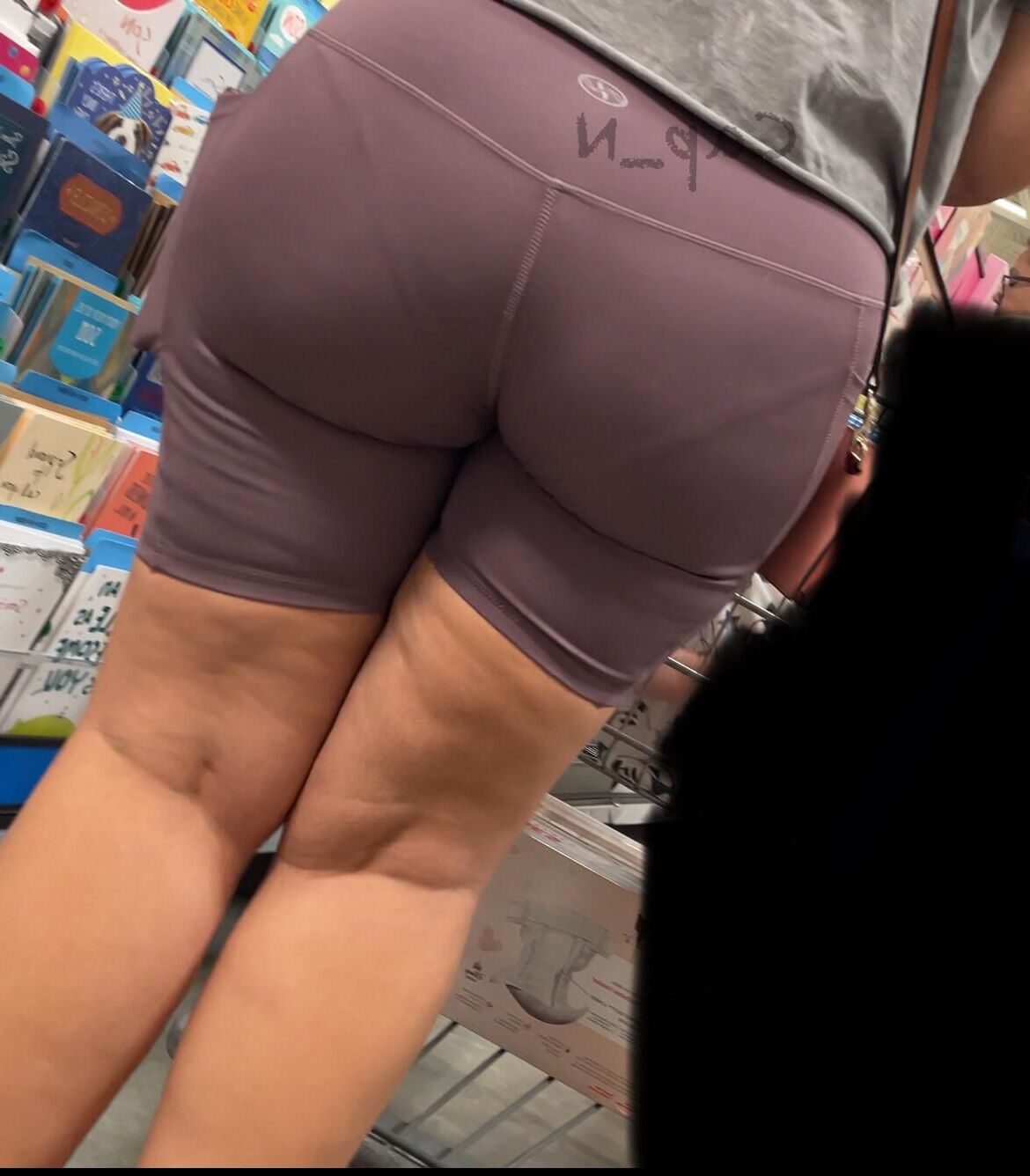 率直なPAWGSショーツ