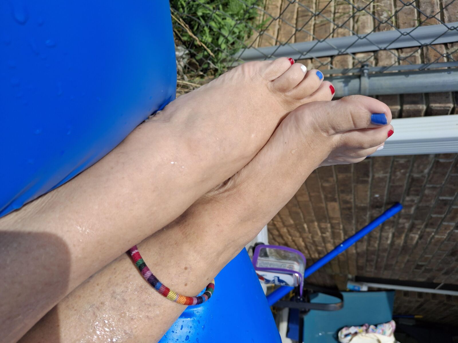 Her cute wet feet