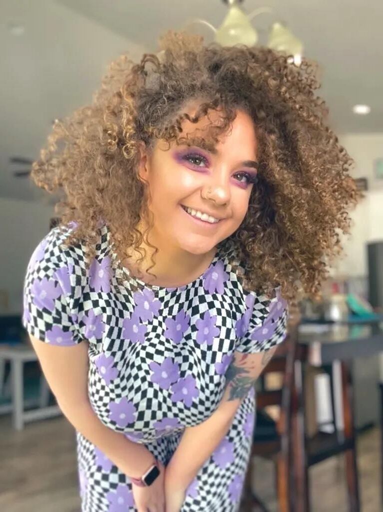 JJビッグブーブズビッグバットカーリーヘアゴージャスな女の子ミックスホットショット