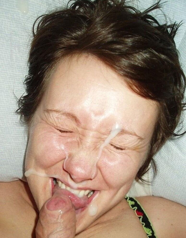 HOMEMADE MILFS WITH SHORT HAIR