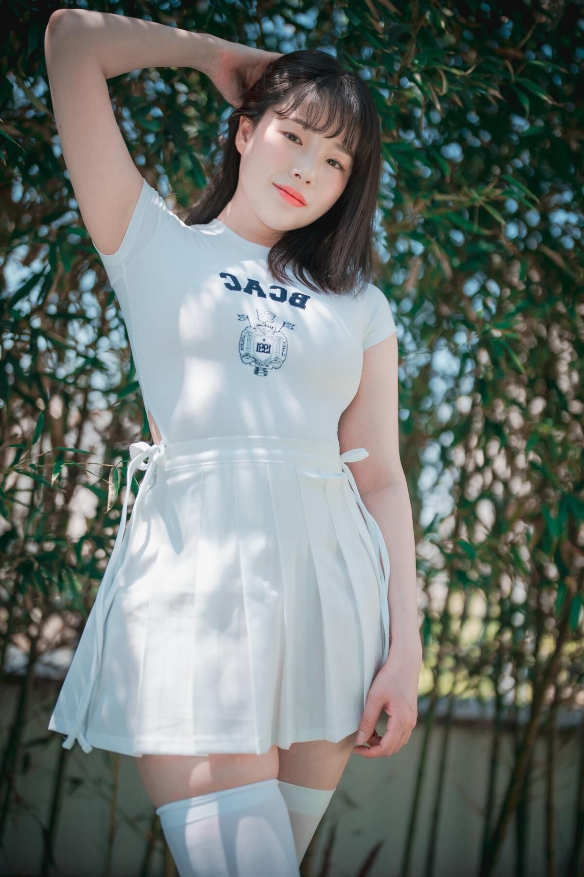 Pia Djawa Classic Athletic Girl