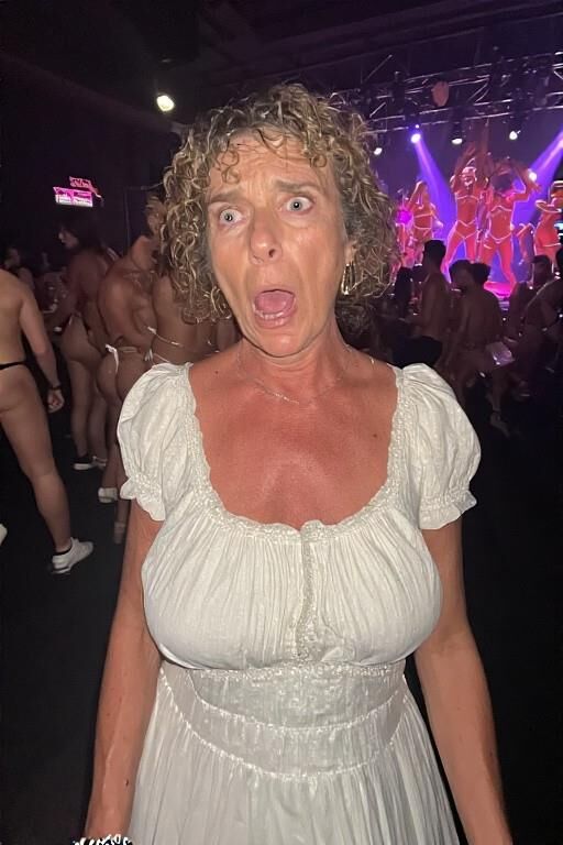 Frumpy Conservative Moms at a Co ed Strip Club