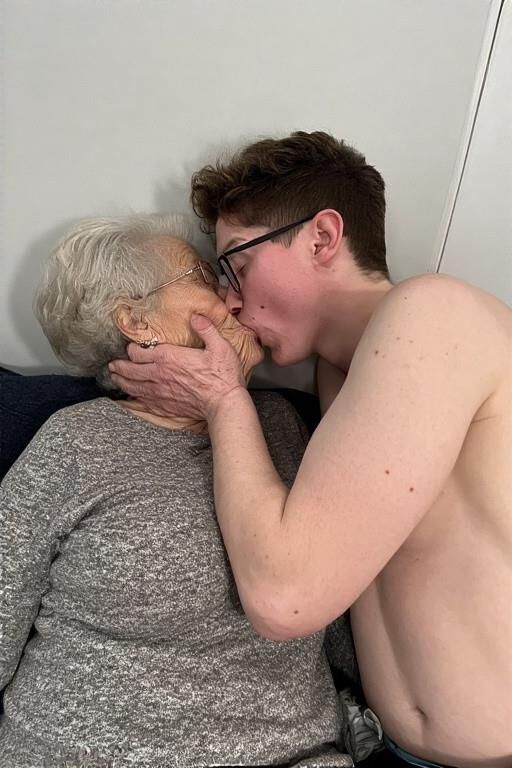 Homme et mamies au lit