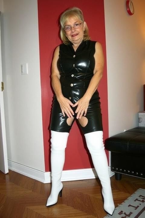 AI collection mature granny