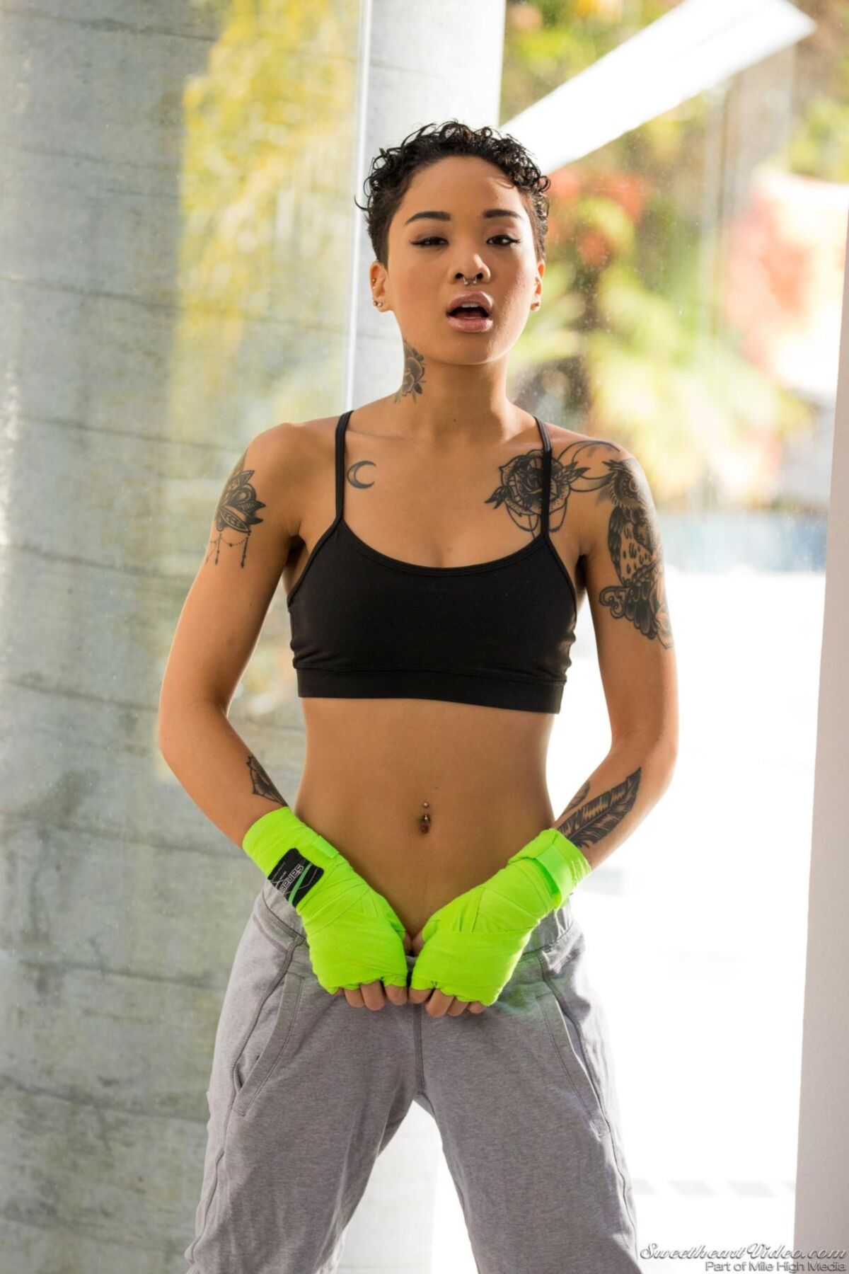 Honey Is Too Pretty To Be A Dyke