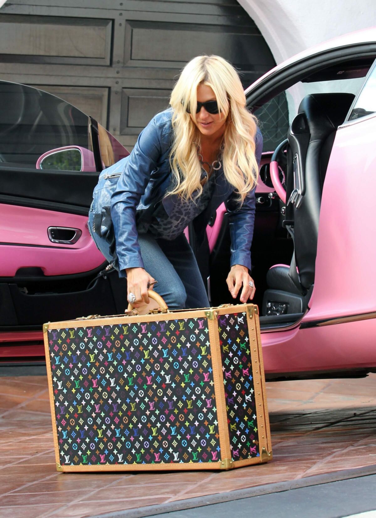 Paris Hilton serré le cul