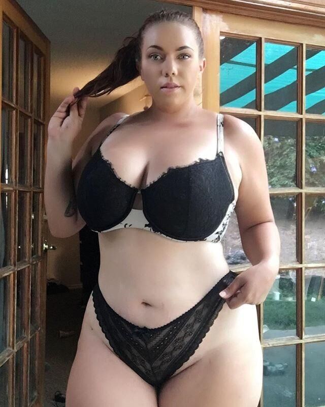 Ashleigh Dunn Lingerie