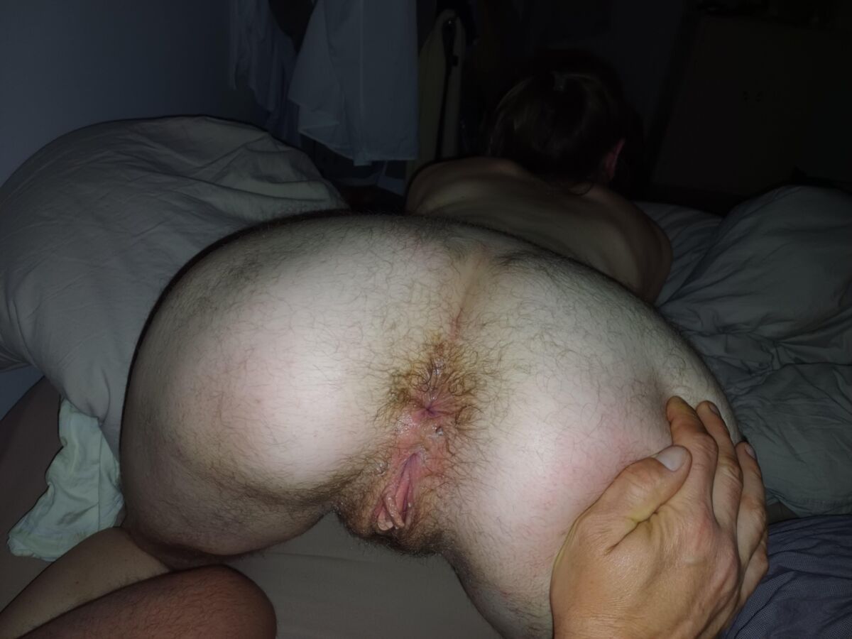 Amador peludo exposto