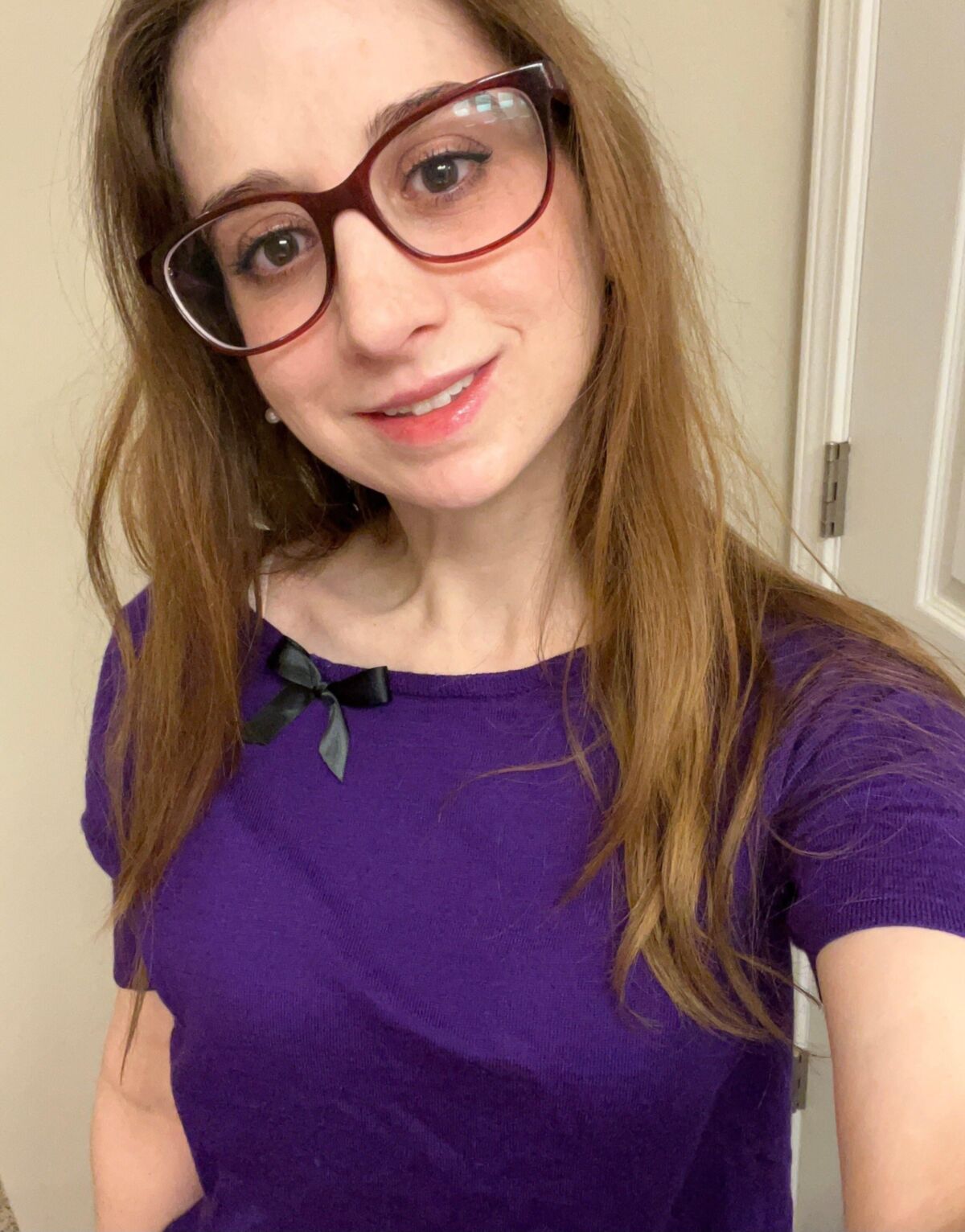 Pequeñas tetas flacas milf