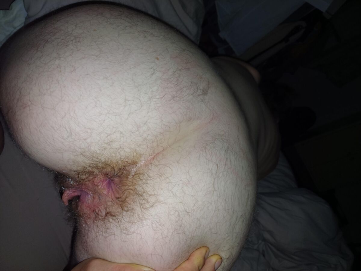 Amador peludo exposto