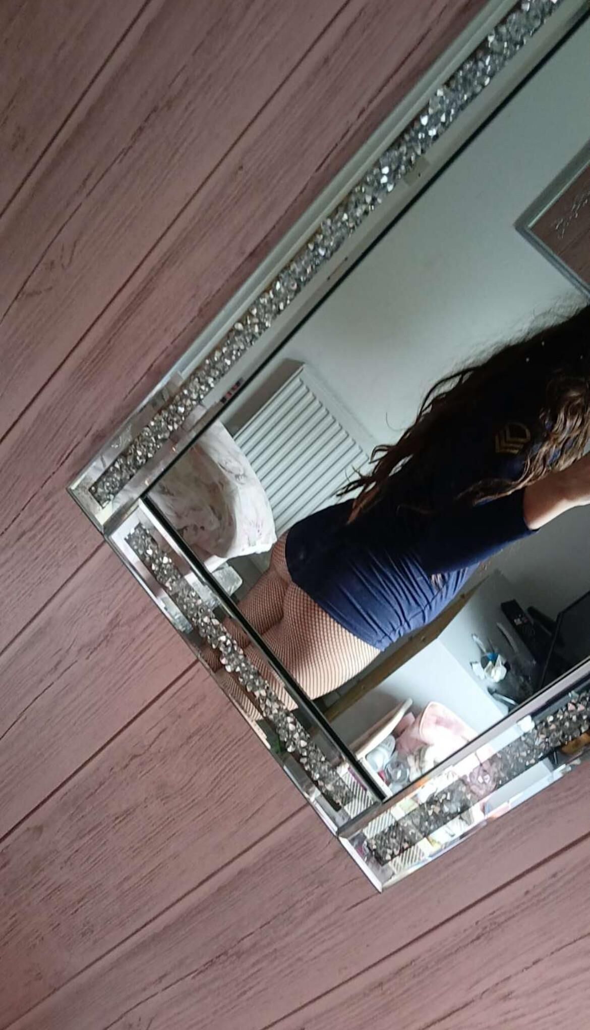 Teen salope Millie
