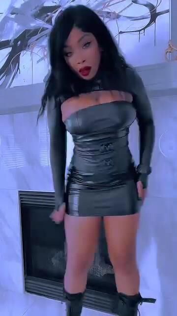 Gothic Ebony Chick