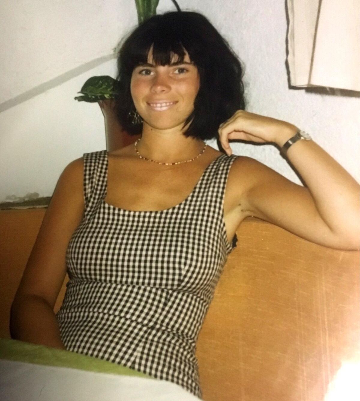 Esposa rubia traviesa nicola