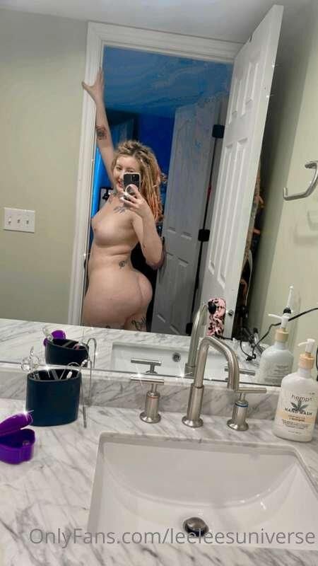 Lee Big Ass Big Boobs Tik Taker Milf Horny Hot Shots