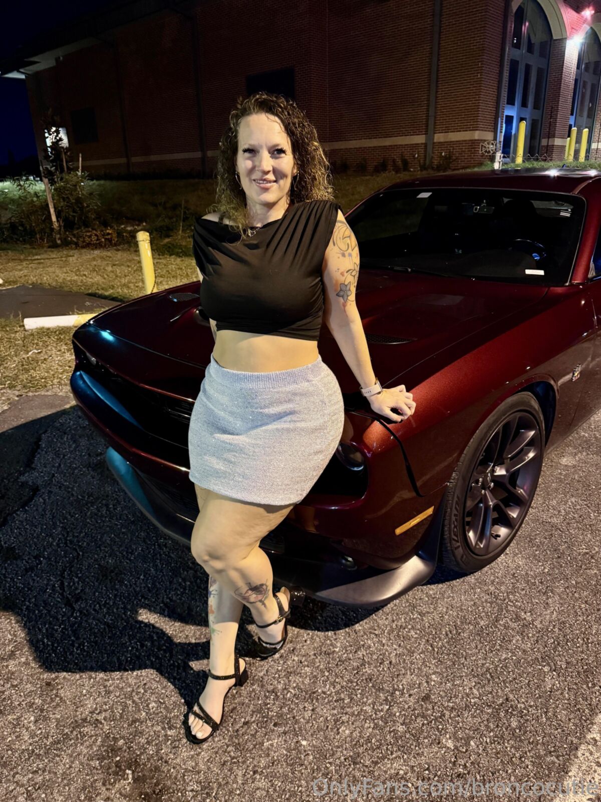 Rayna Big Ass Big Sups Curly Hair Horny Milf смешанные горячие выстрелы
