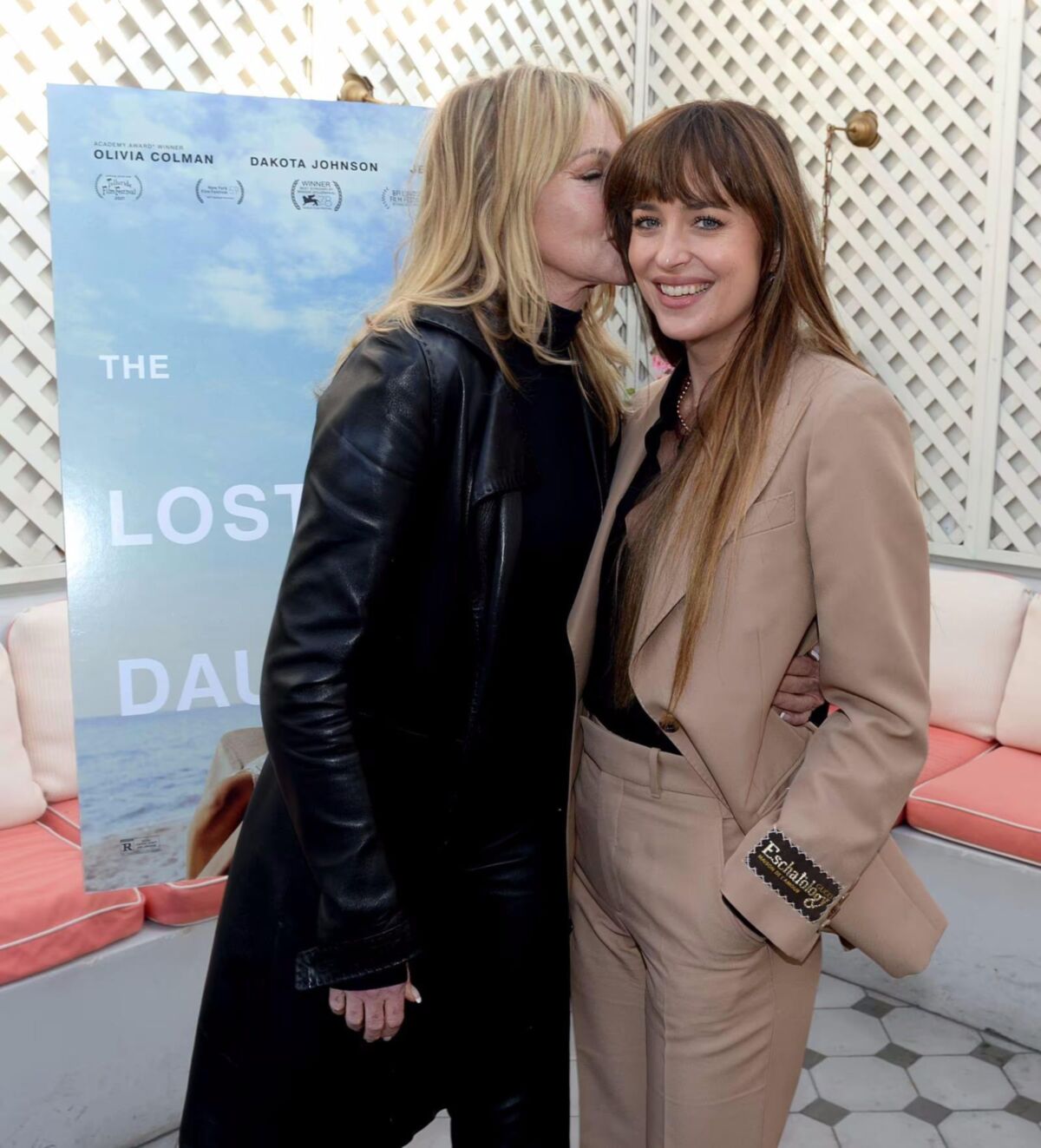 Dakota Johnson Perfect Girl Hair