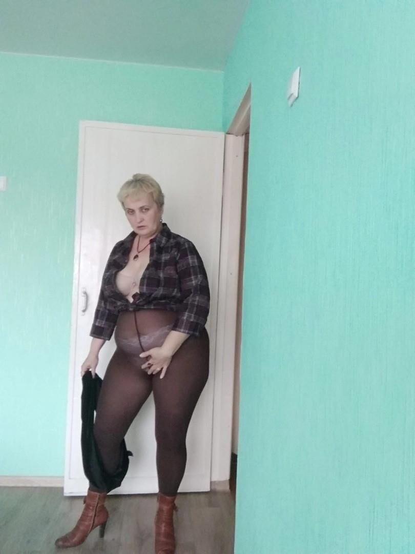 Russische reife Margarita von Dimitrovgrada