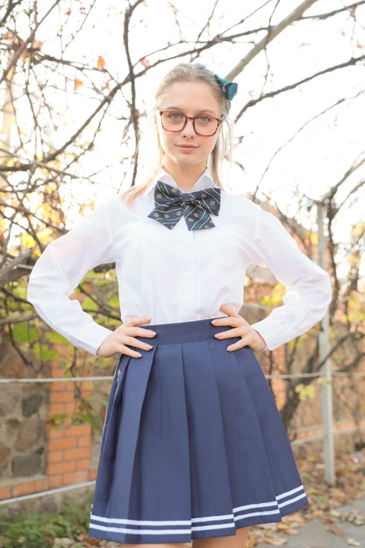 Alexa d set () weiße Bluse, blauer Rock