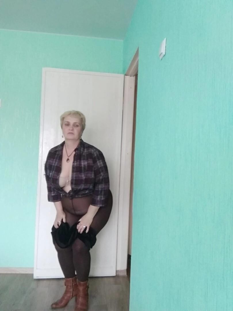 Russische reife Margarita von Dimitrovgrada