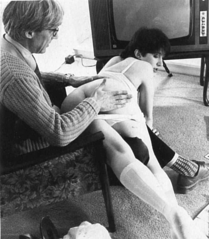 Retro Spanking Blushes picture set the world has a bad day