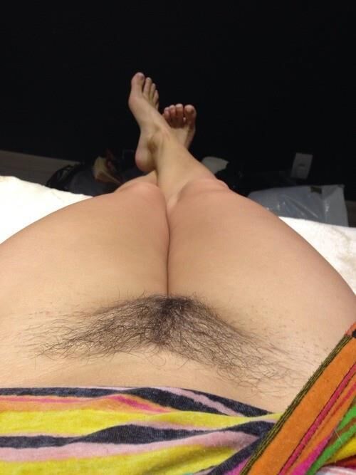 Ее POV Hairy