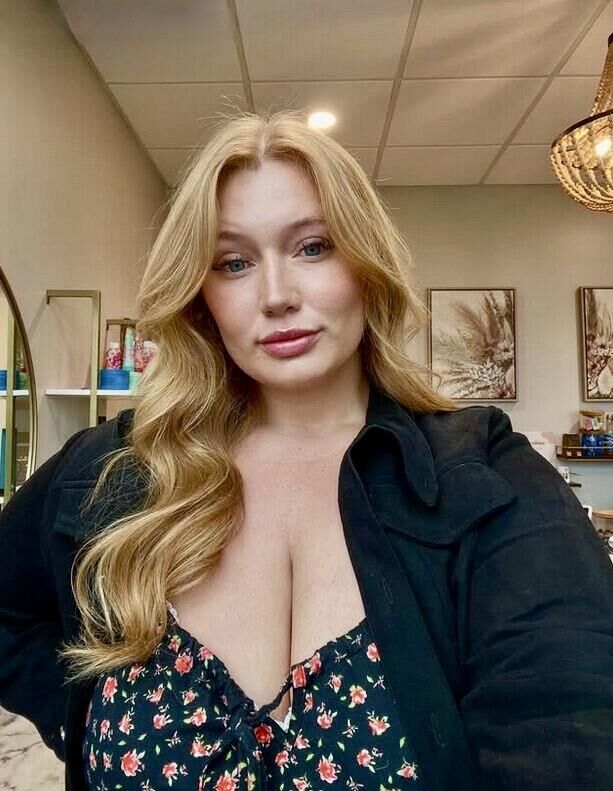 Lena Big Ass Big Boobs Redhead Beauty Beaut