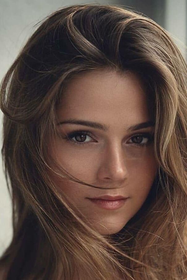 Visages pour sperme et pisse