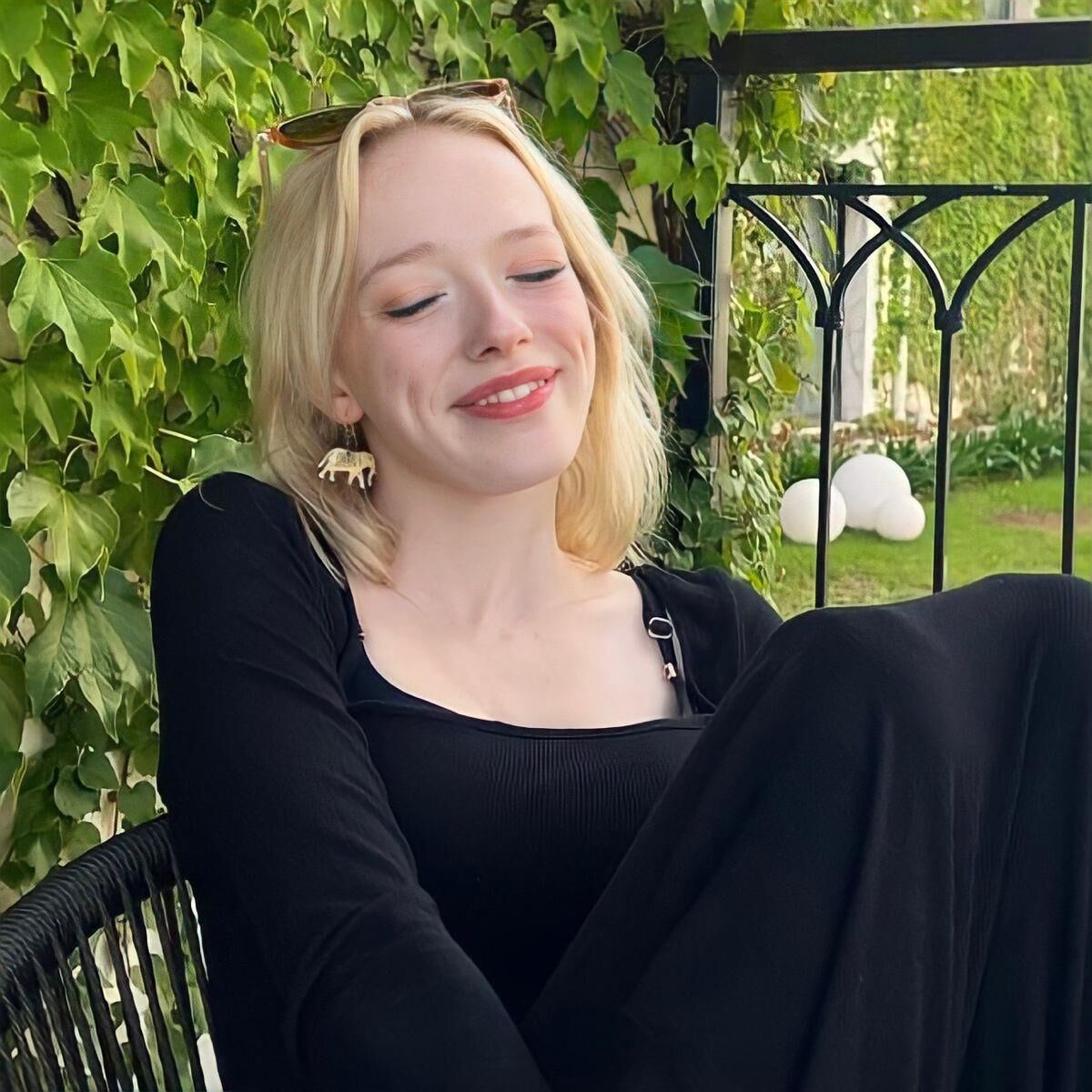 Amybeth McNulty